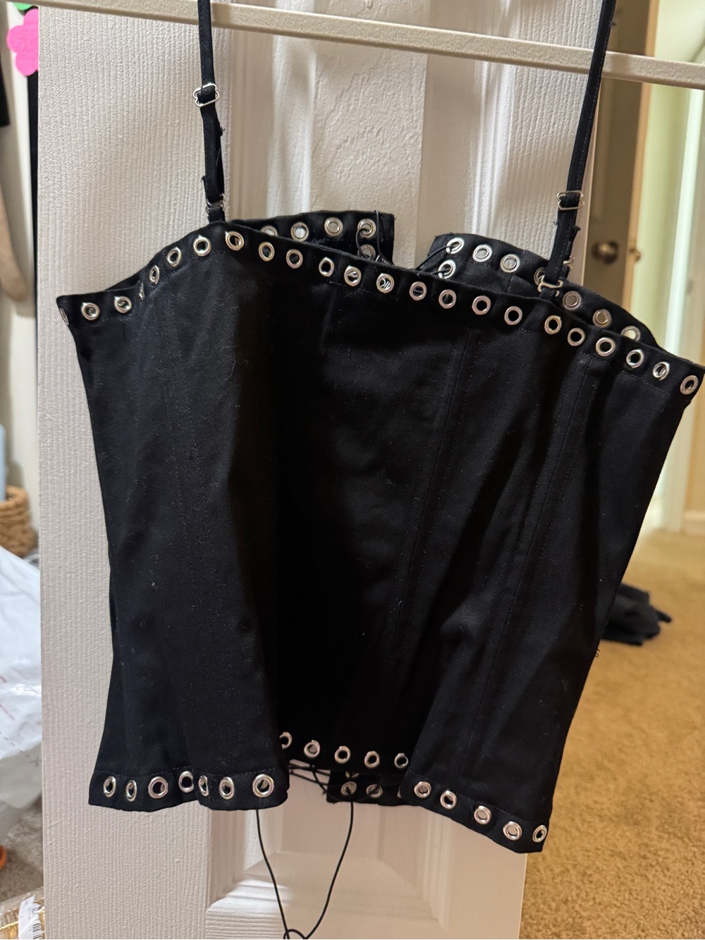 Black Lace-Up Grommet Bustier Top fashionova - Picture 4 of 4